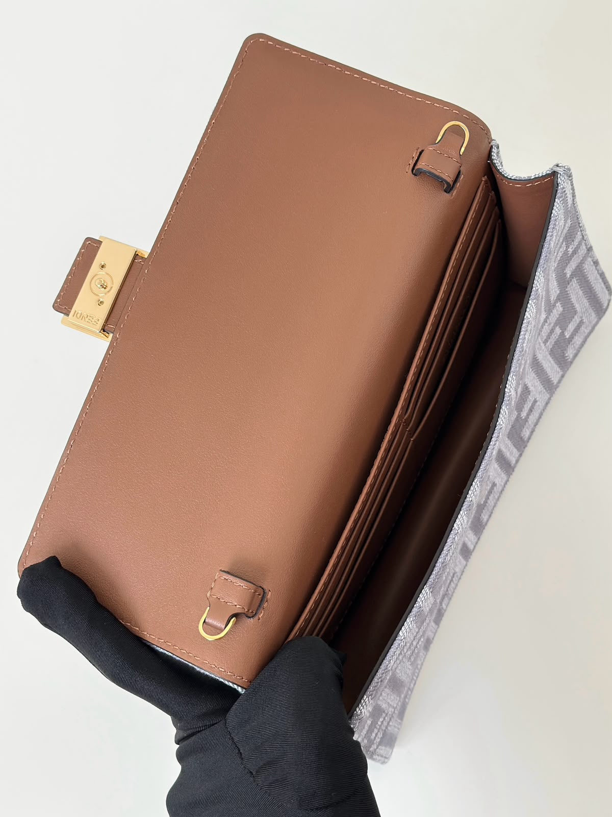 Flogo Cross Bag