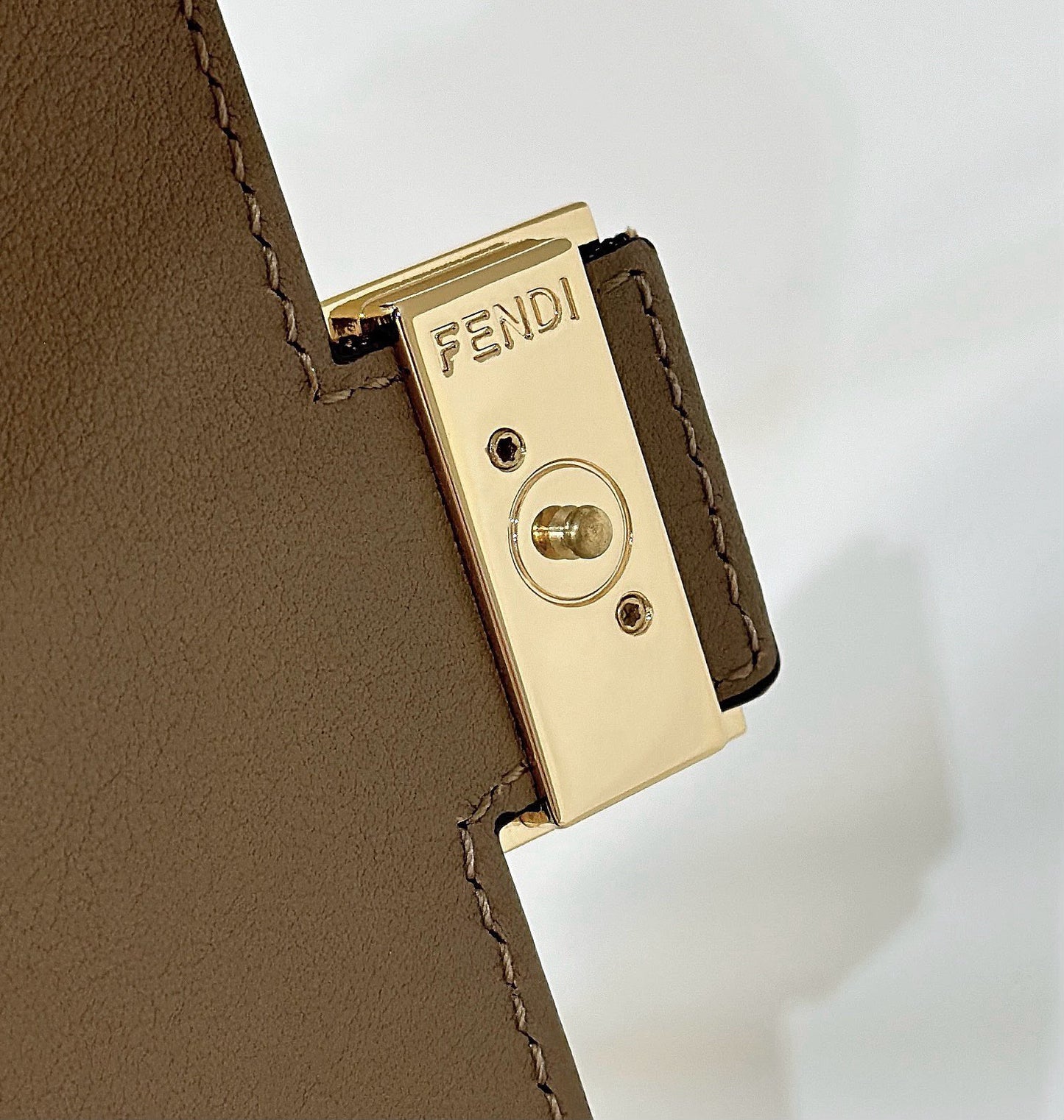 Flogo Cross Bag