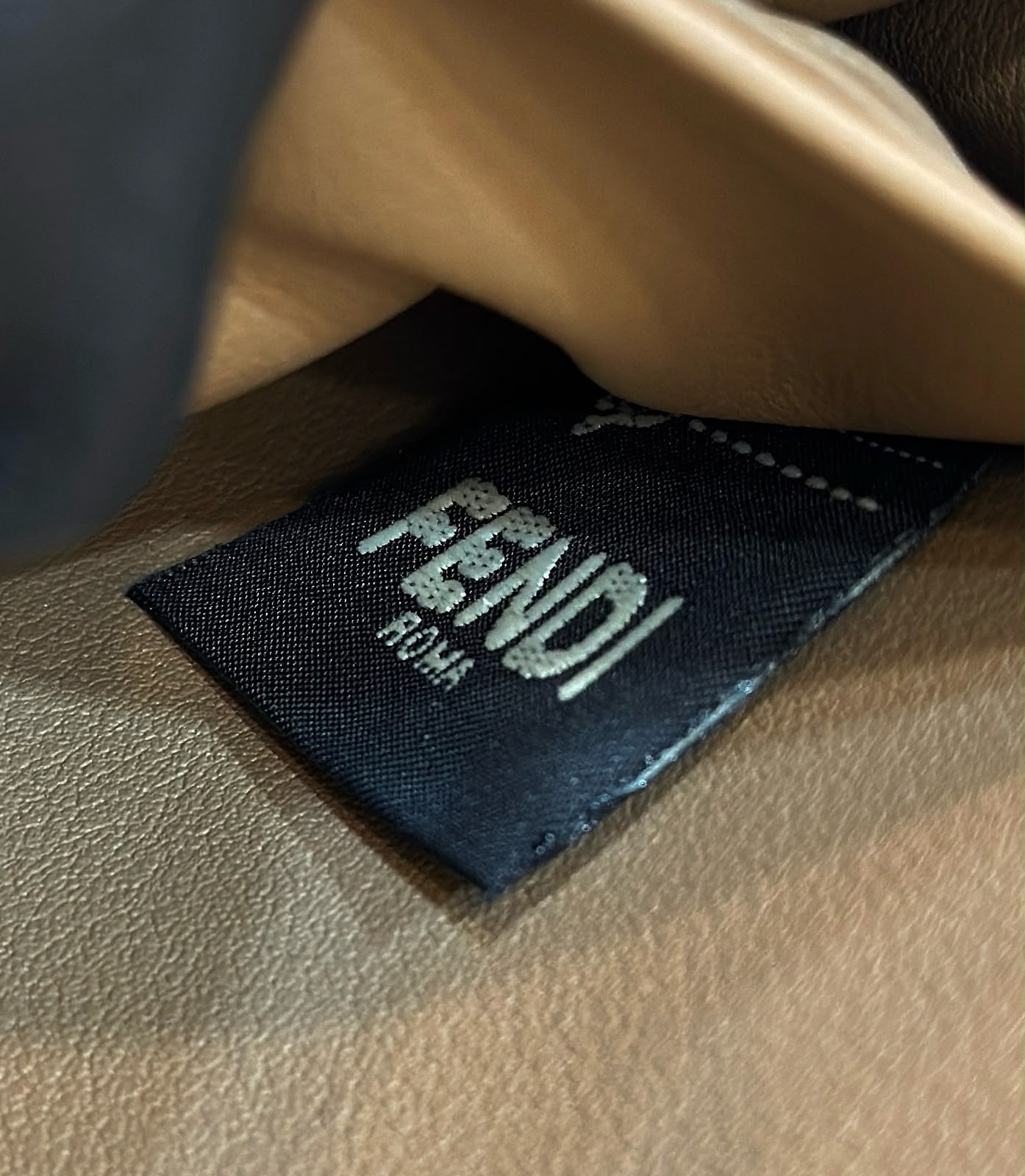 Flogo Cross Bag