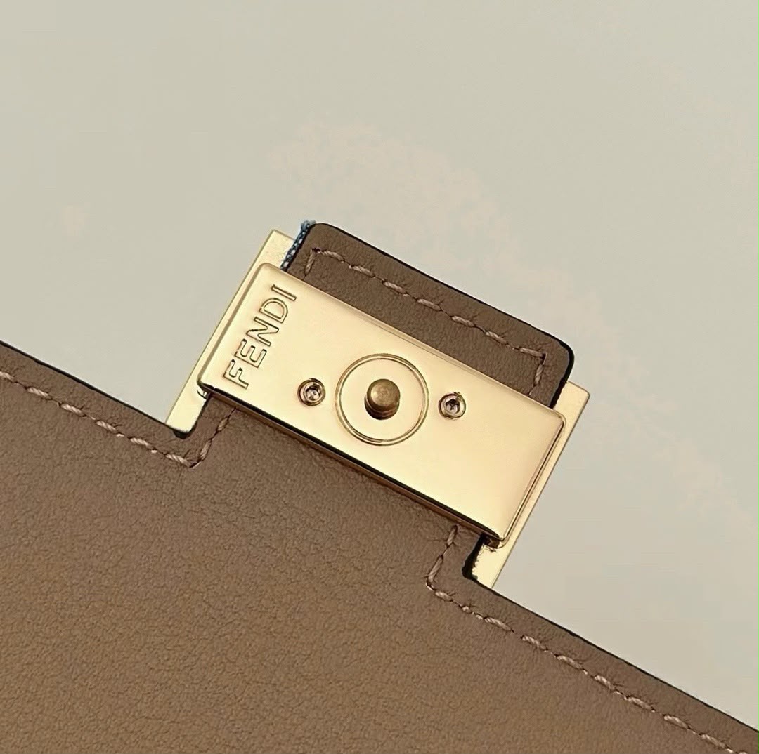 Flogo Cross Bag