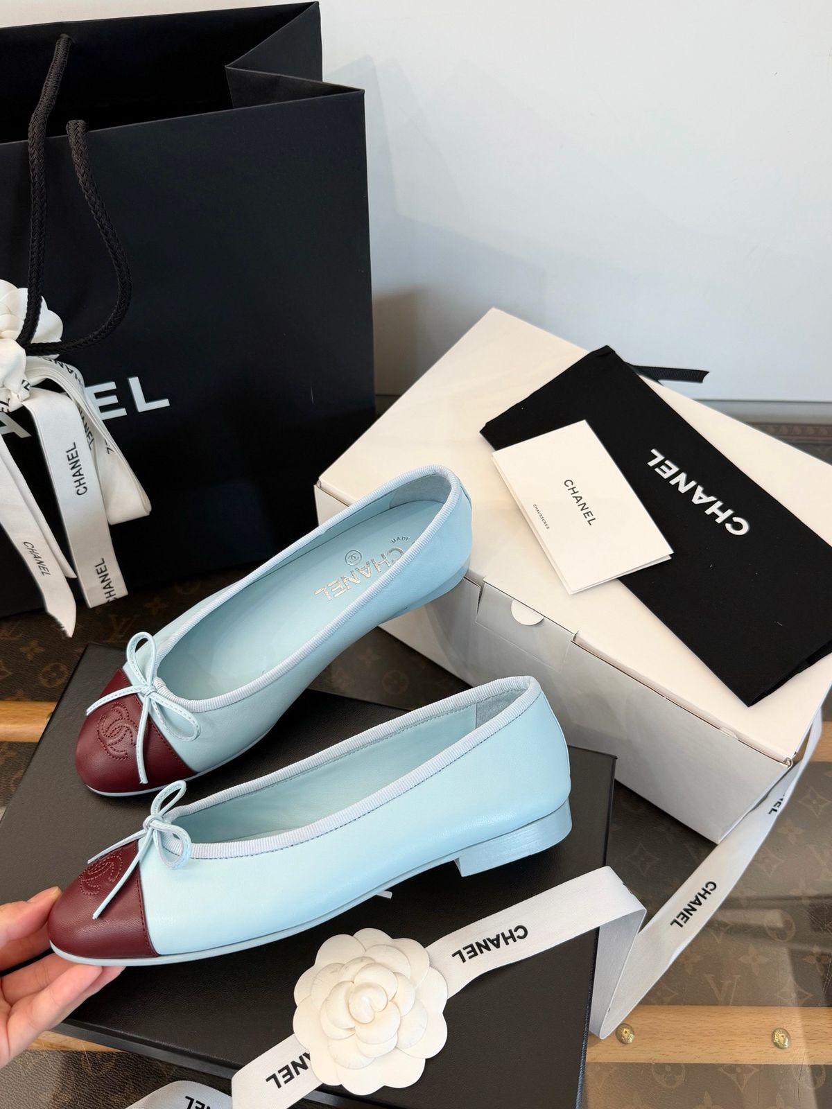 26s ballet flats