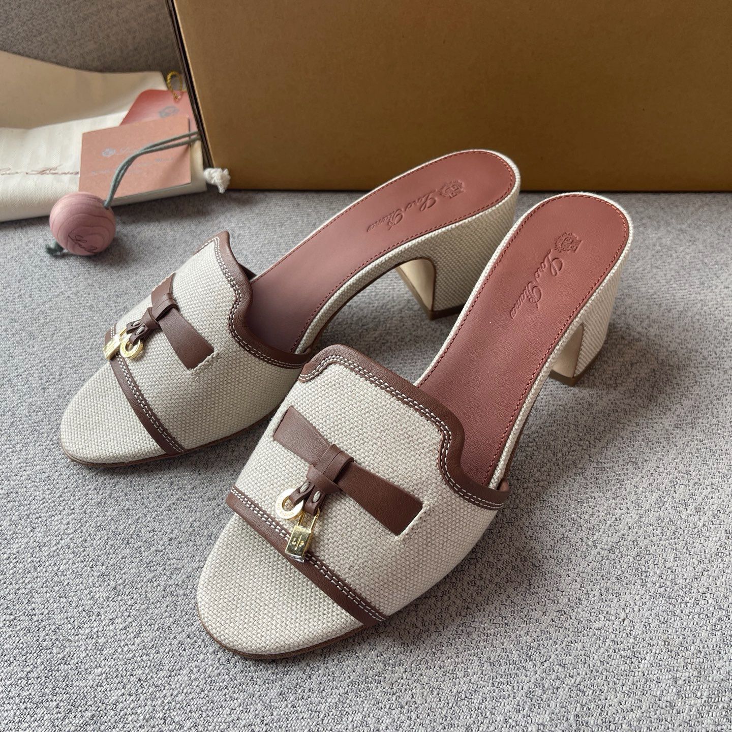 Loro Summer Charms Heels