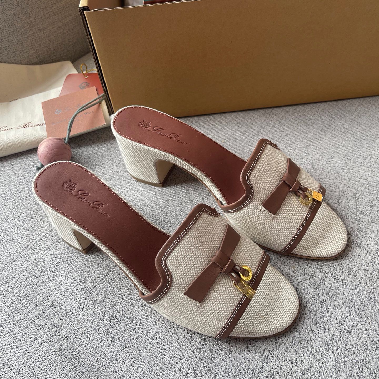 Loro Summer Charms Heels