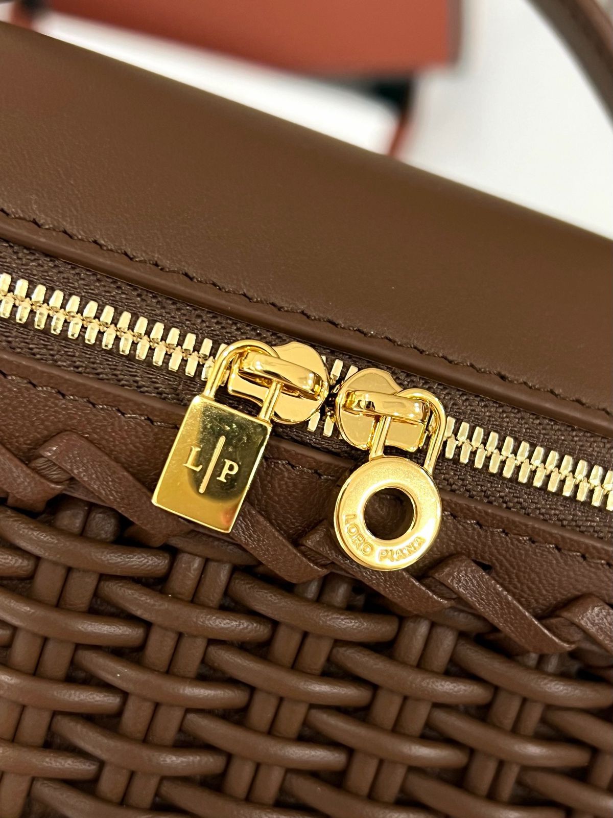Loro L19 Summer Collection