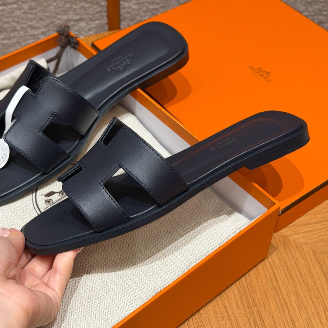 Oran Sandal