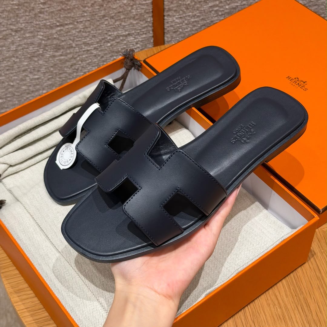 Oran Sandal