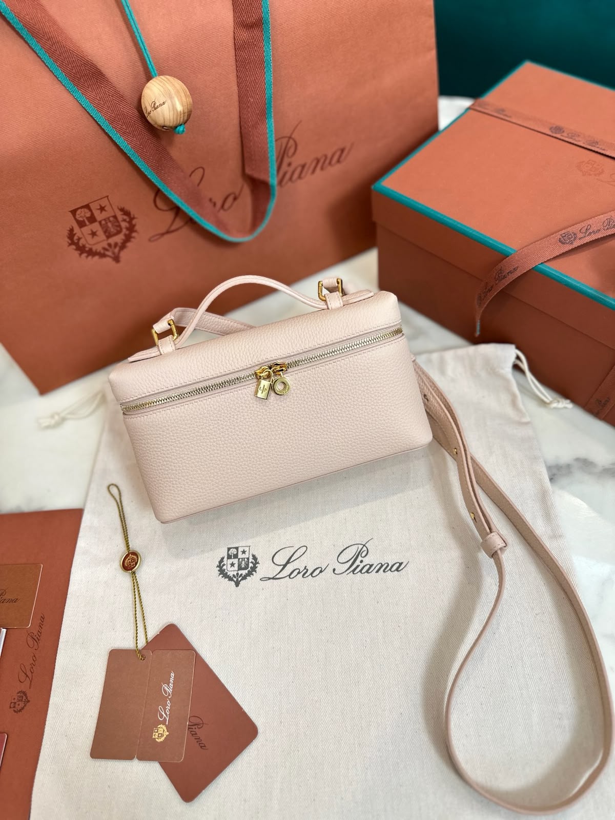 L19 Creamed Honey