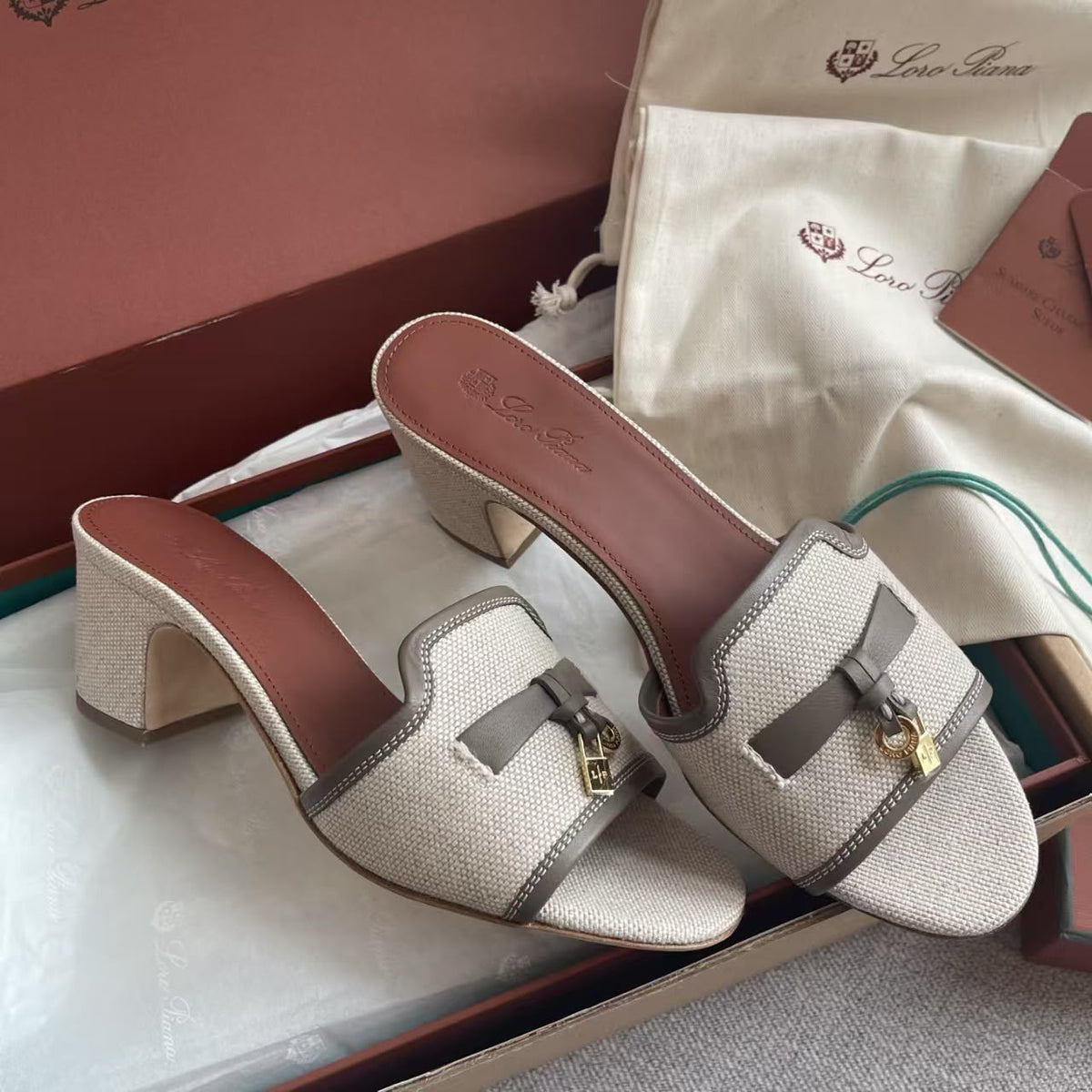 Loro Summer Charms Heels