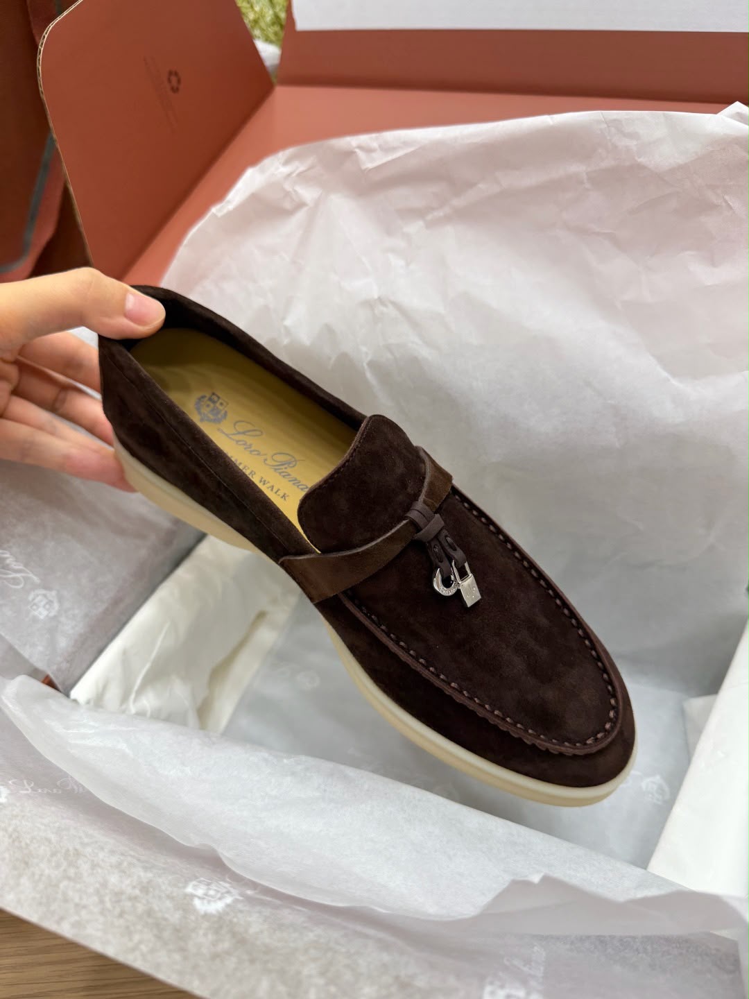 SUMMER CHARMS WALK LOAFER