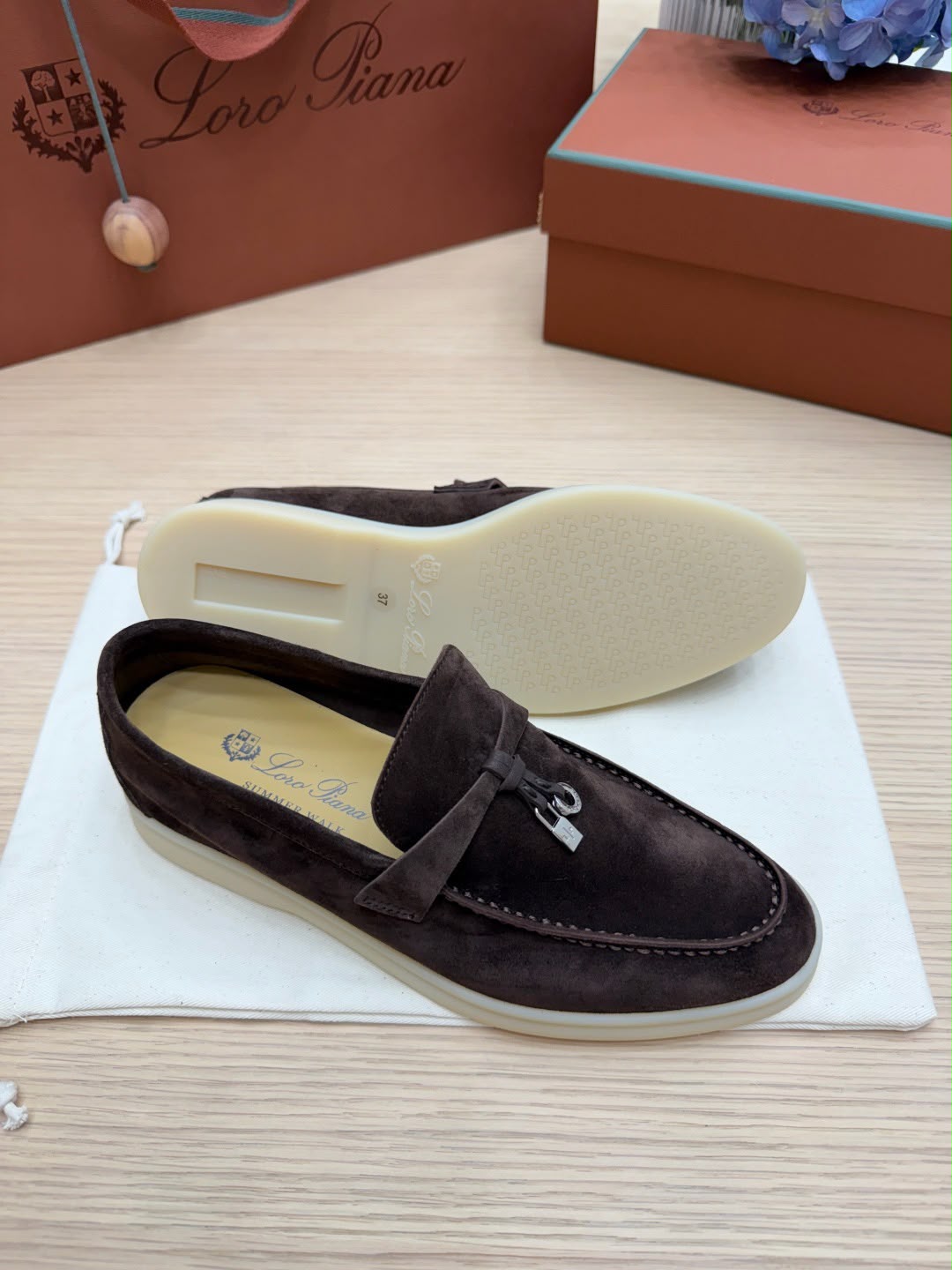 SUMMER CHARMS WALK LOAFER