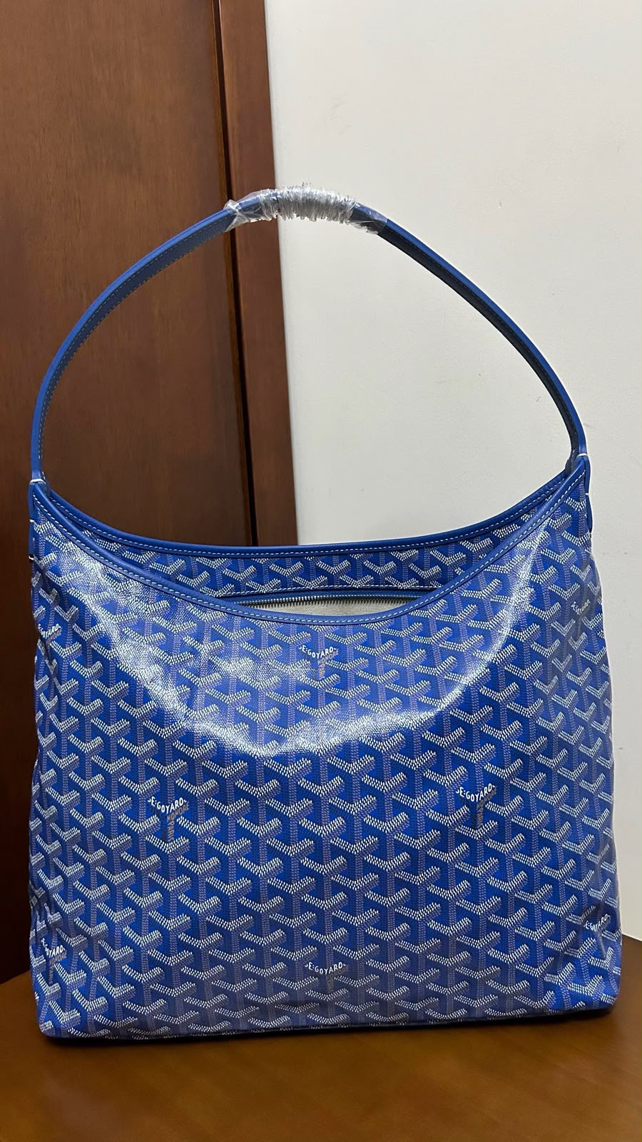 Big hobo bag