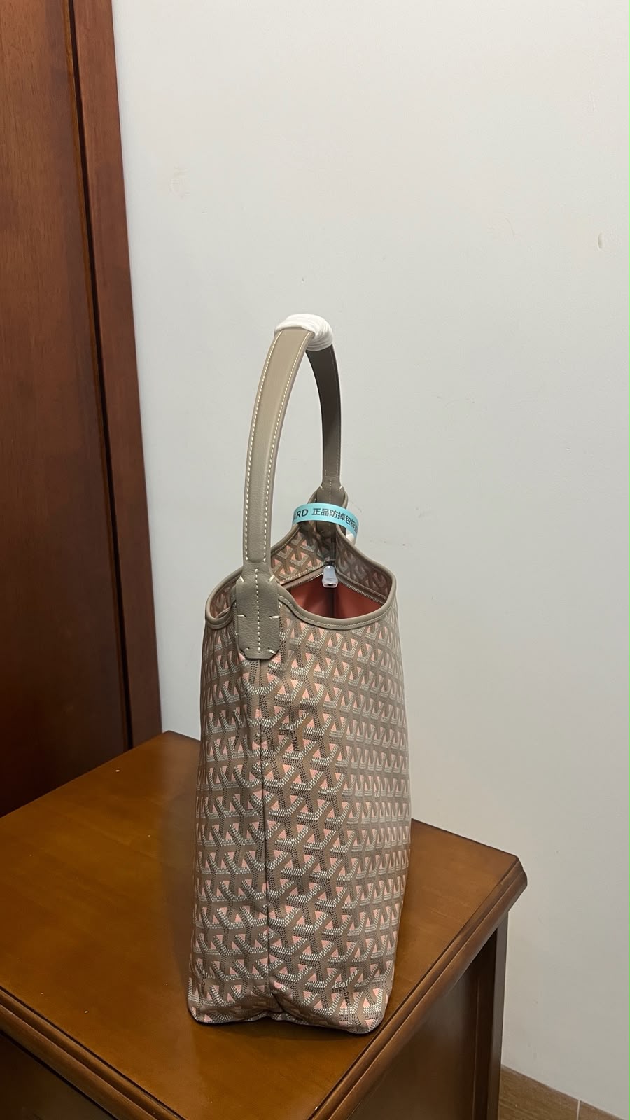 Big hobo bag