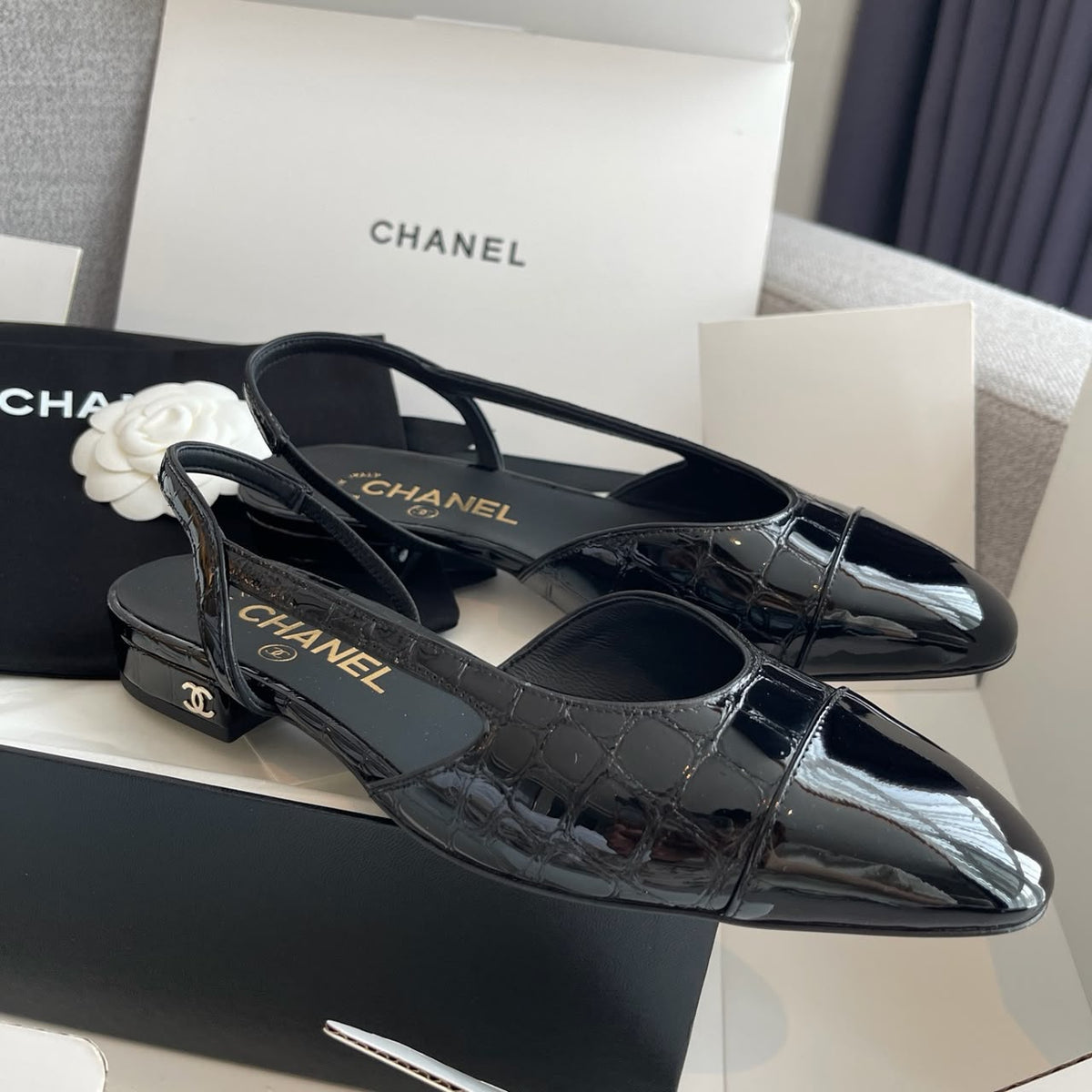New 26 SlingBack