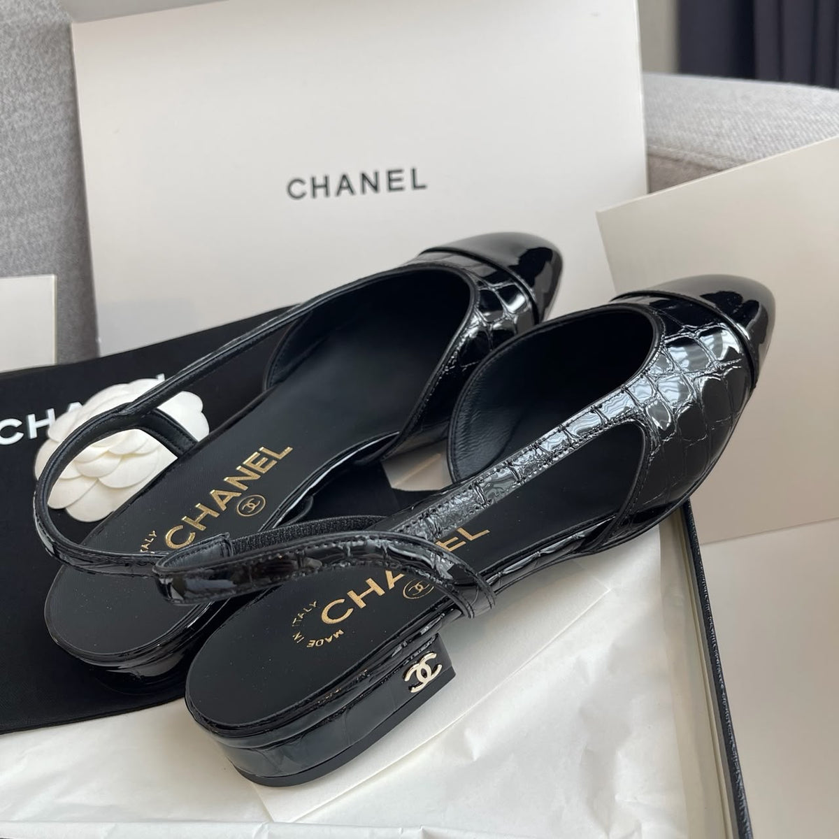 New 26 SlingBack
