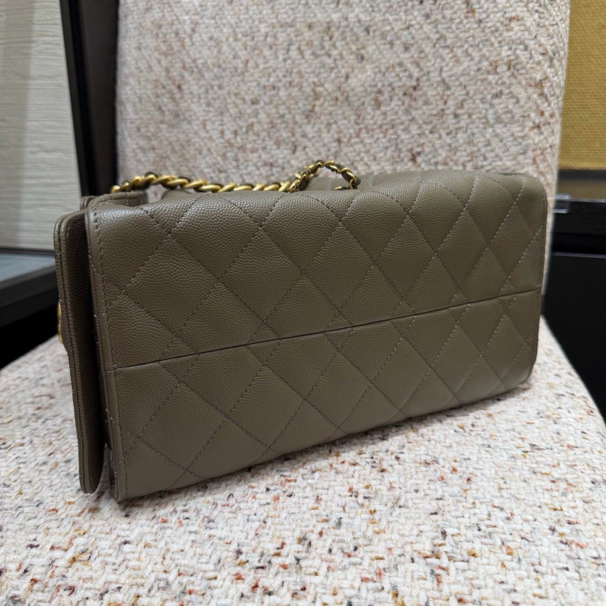 Small hobo bag
