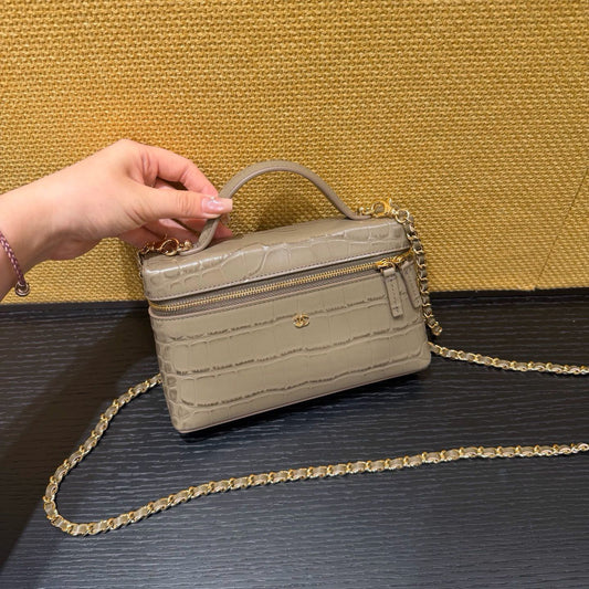 Crocodile classic vainty