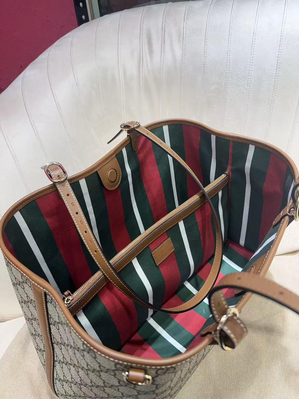 Emblem Bag Large
