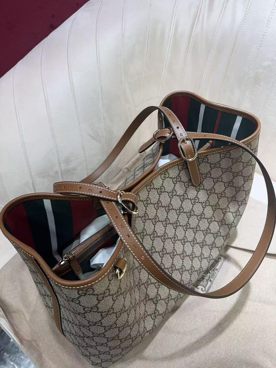 Emblem Bag Large