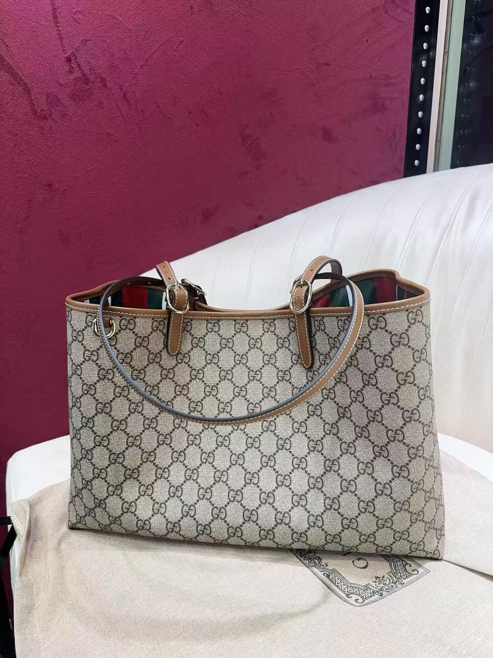 Emblem Bag Large