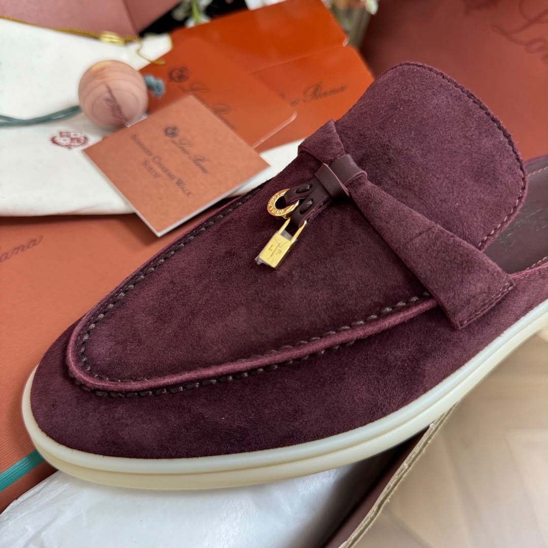 SUMMER CHARMS WALK LOAFER