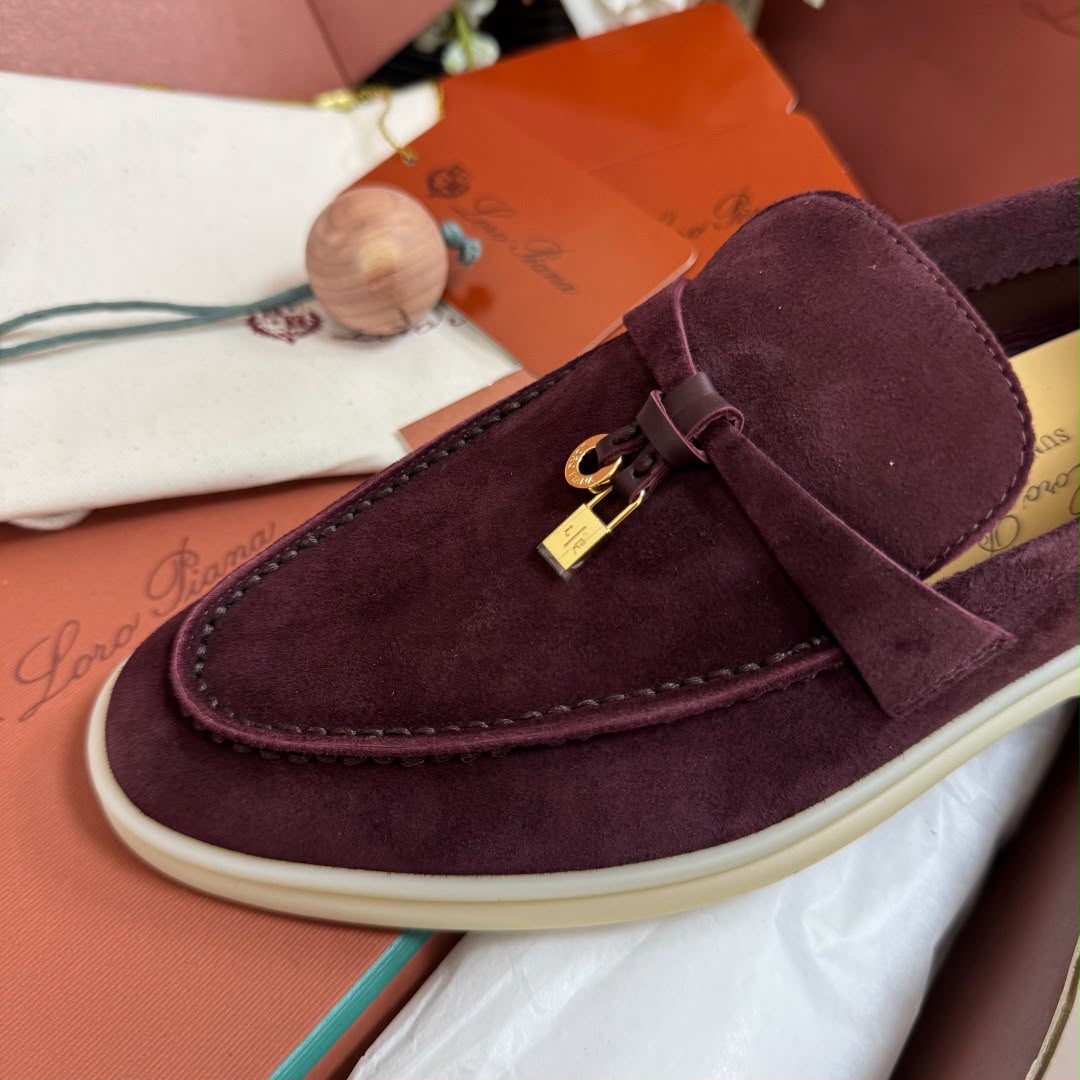 SUMMER CHARMS WALK LOAFER